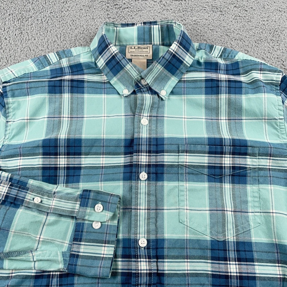 LL Bean Shirt Mens Medium Blue Plaid Comfort Stretch Oxford Traditional Fit